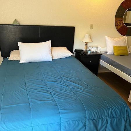 Mar Bay Exclusive Suites Safety Harbor Εξωτερικό φωτογραφία